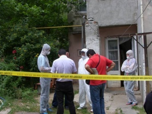Bolnav psihic, mort după ce a căzut de la etaj